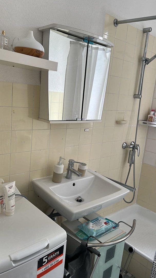 Pronájem bytu 1+kk 26 m², Heidelberg, Bádensko-Württembersko Pronájem bytu 1+kk 26 m², Heidelberg, Bádensko-Württembersko