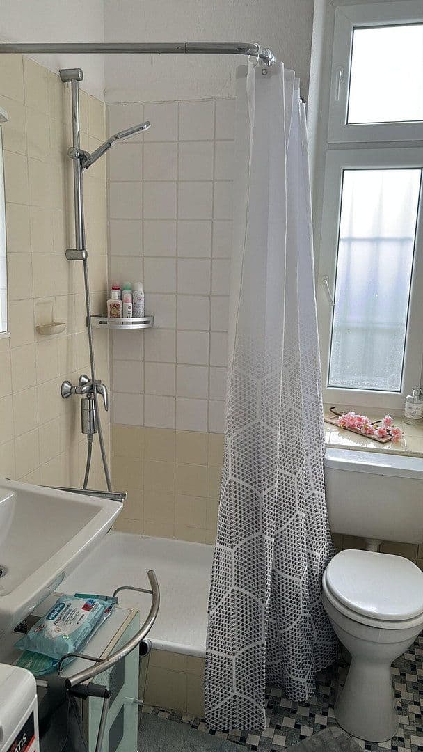 Pronájem bytu 1+kk 26 m², Heidelberg, Bádensko-Württembersko Pronájem bytu 1+kk 26 m², Heidelberg, Bádensko-Württembersko
