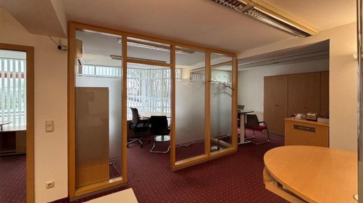 Pronájem kanceláře 172 m², Volhošť, Mecklenburg-Vorpommern Pronájem kanceláře 172 m², Volhošť, Mecklenburg-Vorpommern