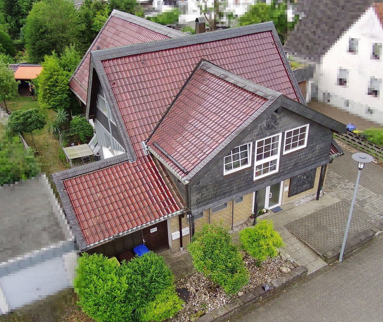 Prodej domu 262 m², pozemek 720 m², Siedlerstr. 4, Bergisch Gladbach, Severní Porýní-Vestfálsko Prodej domu 262 m², pozemek 720 m², Siedlerstr. 4, Bergisch Gladbach, Severní Porýní-Vestfálsko