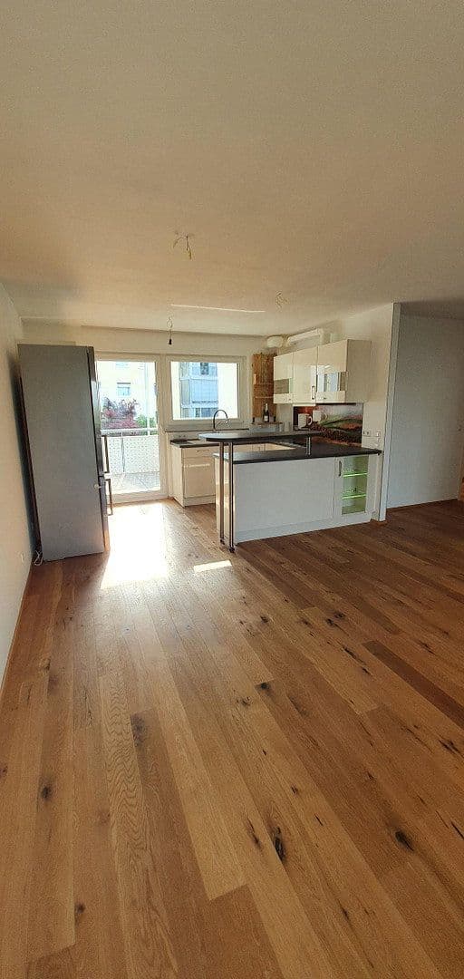 Pronájem bytu 3+1 88 m², Remseck am Neckar, Bádensko-Württembersko Pronájem bytu 3+1 88 m², Remseck am Neckar, Bádensko-Württembersko