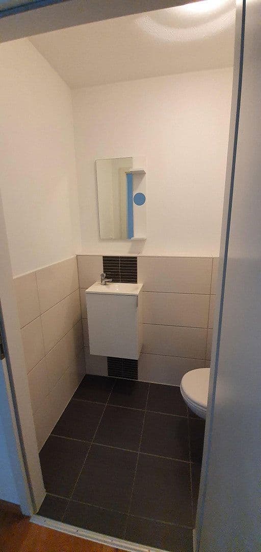 Pronájem bytu 3+1 88 m², Remseck am Neckar, Bádensko-Württembersko Pronájem bytu 3+1 88 m², Remseck am Neckar, Bádensko-Württembersko