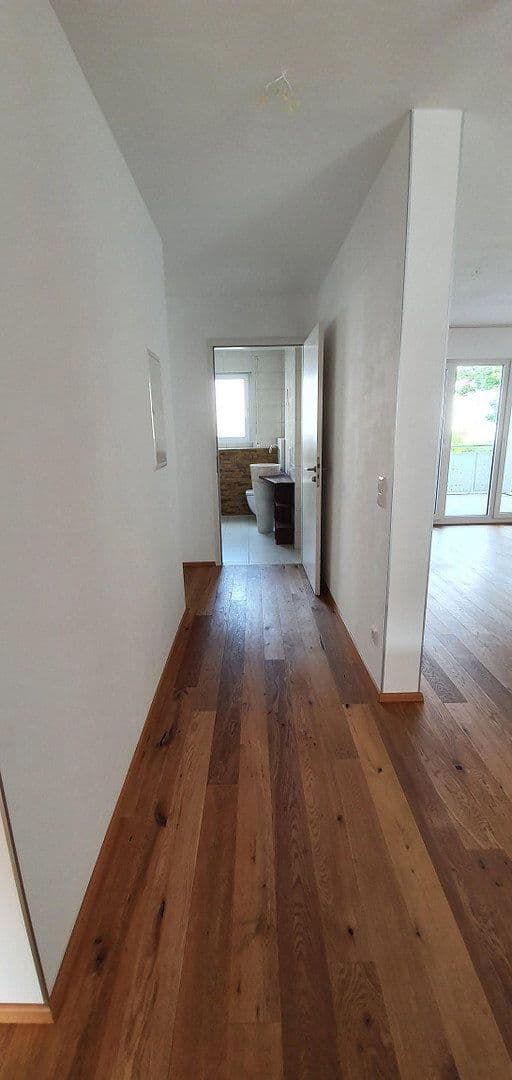 Pronájem bytu 3+1 88 m², Remseck am Neckar, Bádensko-Württembersko Pronájem bytu 3+1 88 m², Remseck am Neckar, Bádensko-Württembersko