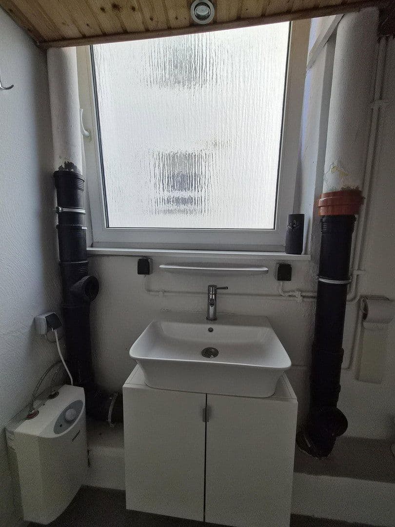 Pronájem bytu 2+1 28 m², Hauptstraße 8, Eppertshausen, Hessen Pronájem bytu 2+1 28 m², Hauptstraße 8, Eppertshausen, Hessen