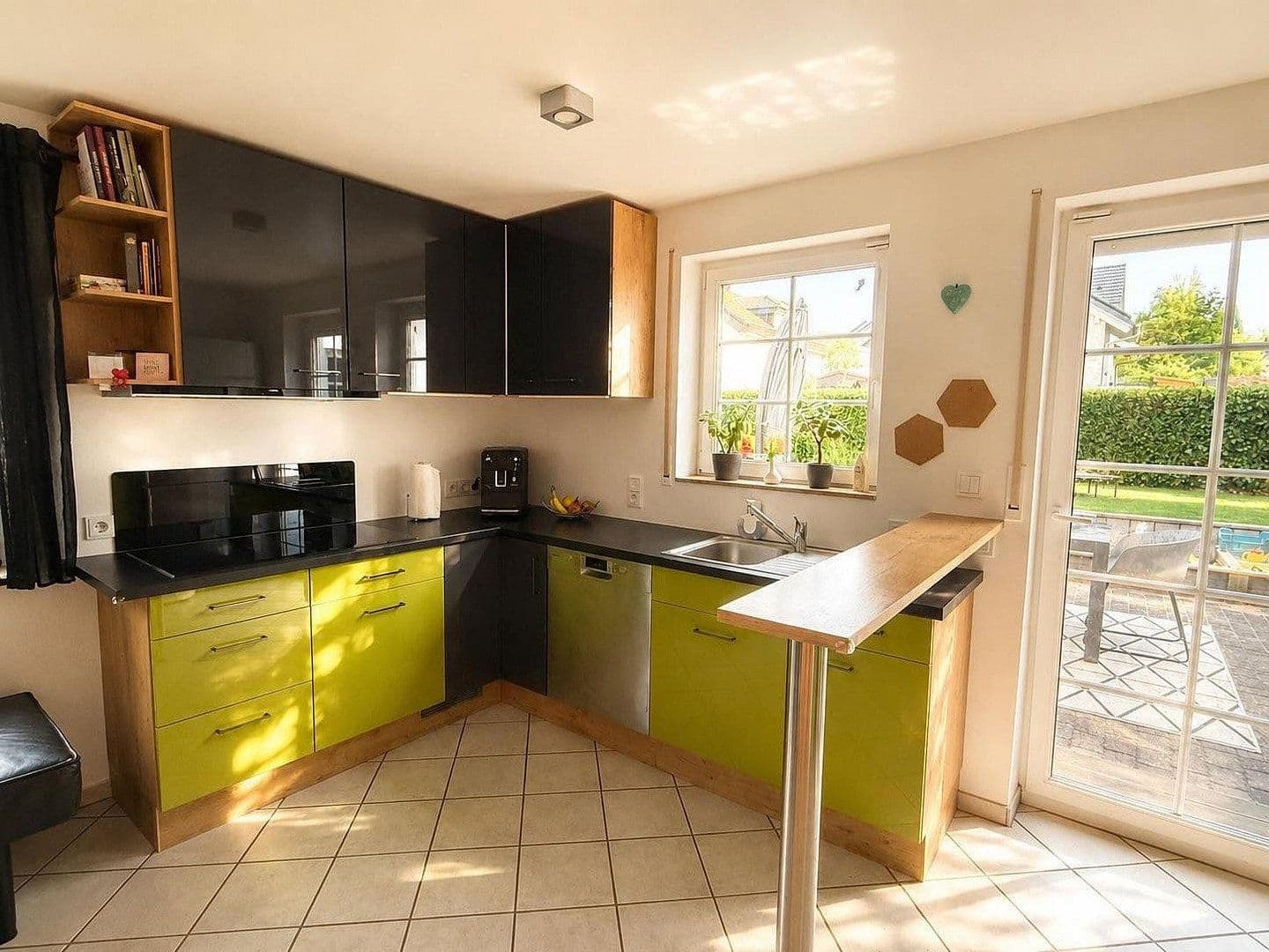 Prodej domu 350 m², pozemek 555 m², Hennef (Sieg), Severní Porýní-Vestfálsko Prodej domu 350 m², pozemek 555 m², Hennef (Sieg), Severní Porýní-Vestfálsko