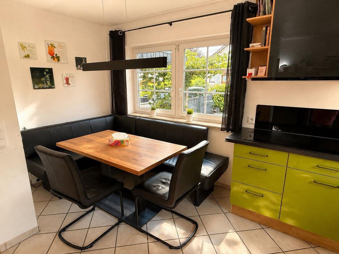 Prodej domu 350 m², pozemek 555 m², Hennef (Sieg), Severní Porýní-Vestfálsko Prodej domu 350 m², pozemek 555 m², Hennef (Sieg), Severní Porýní-Vestfálsko
