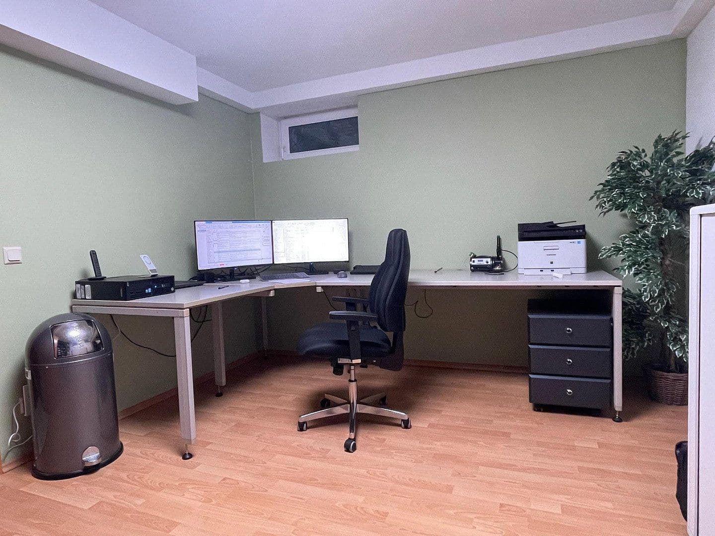 Prodej domu 350 m², pozemek 555 m², Hennef (Sieg), Severní Porýní-Vestfálsko Prodej domu 350 m², pozemek 555 m², Hennef (Sieg), Severní Porýní-Vestfálsko