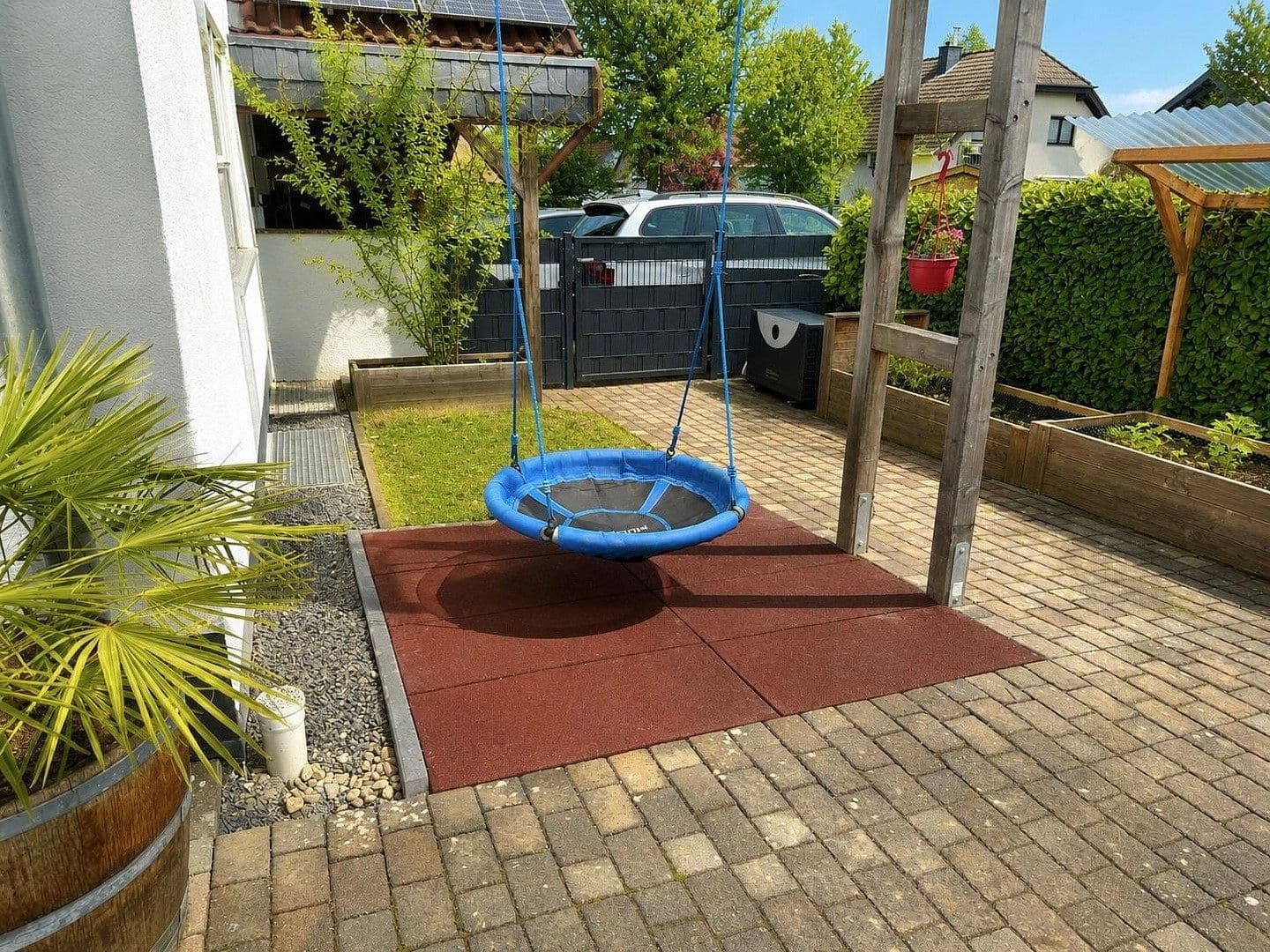 Prodej domu 350 m², pozemek 555 m², Hennef (Sieg), Severní Porýní-Vestfálsko Prodej domu 350 m², pozemek 555 m², Hennef (Sieg), Severní Porýní-Vestfálsko