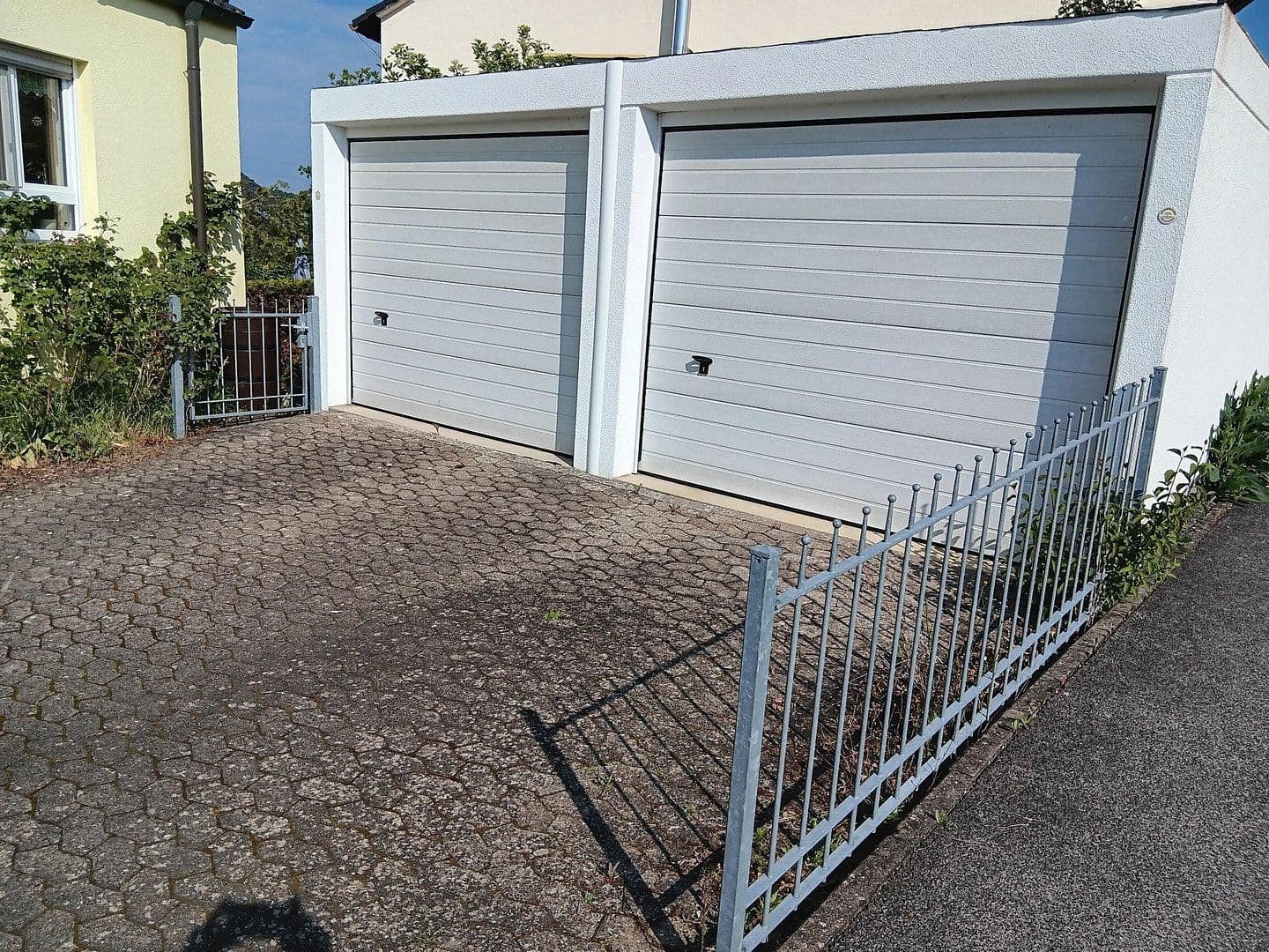 Prodej domu 181 m², pozemek 670 m², Ahornweg 5, Memmelsdorf, Bavorsko Prodej domu 181 m², pozemek 670 m², Ahornweg 5, Memmelsdorf, Bavorsko