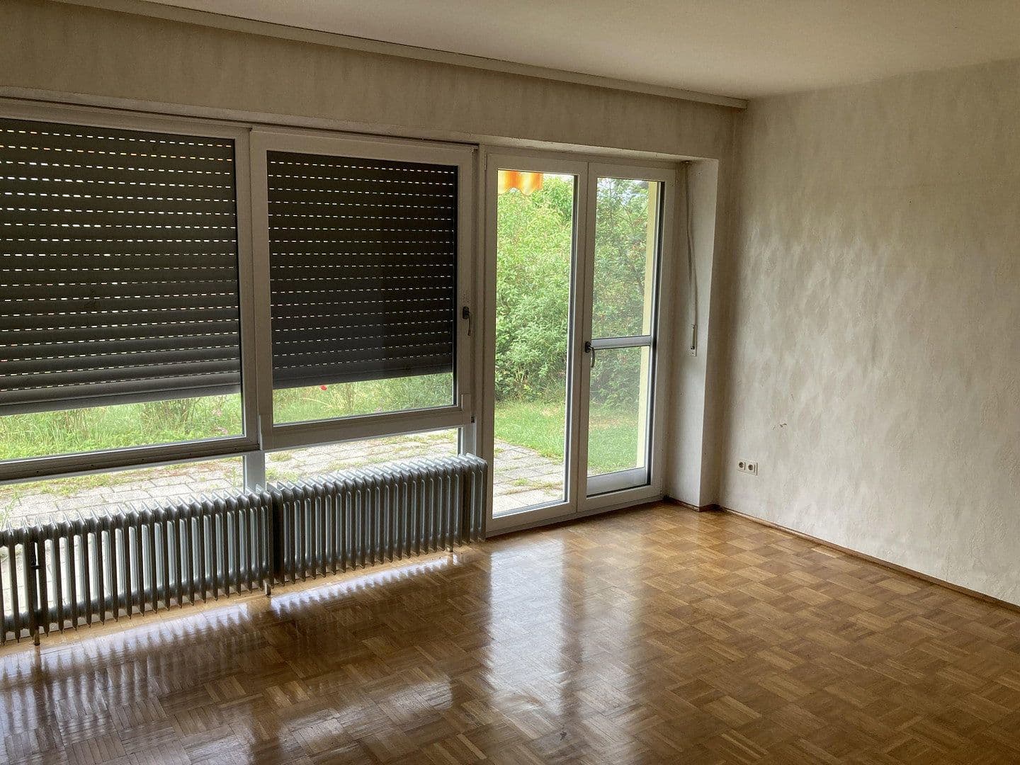 Prodej domu 181 m², pozemek 670 m², Ahornweg 5, Memmelsdorf, Bavorsko Prodej domu 181 m², pozemek 670 m², Ahornweg 5, Memmelsdorf, Bavorsko
