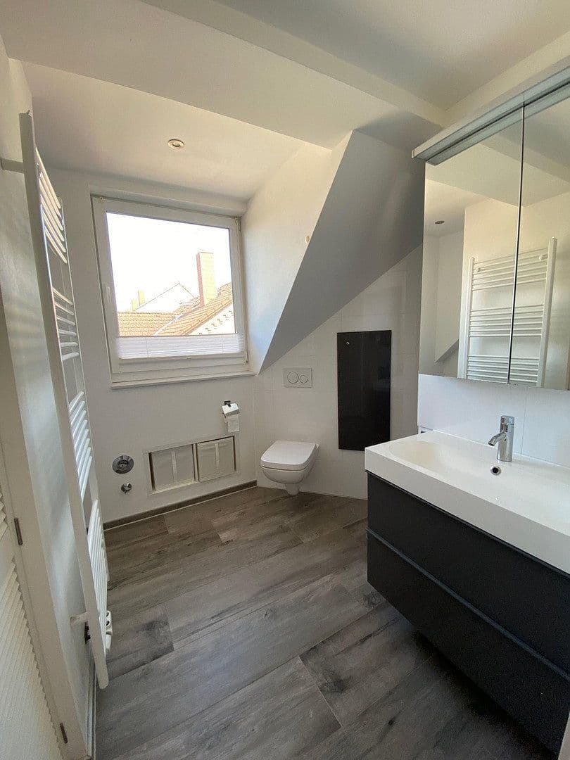 Pronájem bytu 4+1 85 m², Hedwigstraße 7, Braunschweig, Dolní Sasko Pronájem bytu 4+1 85 m², Hedwigstraße 7, Braunschweig, Dolní Sasko