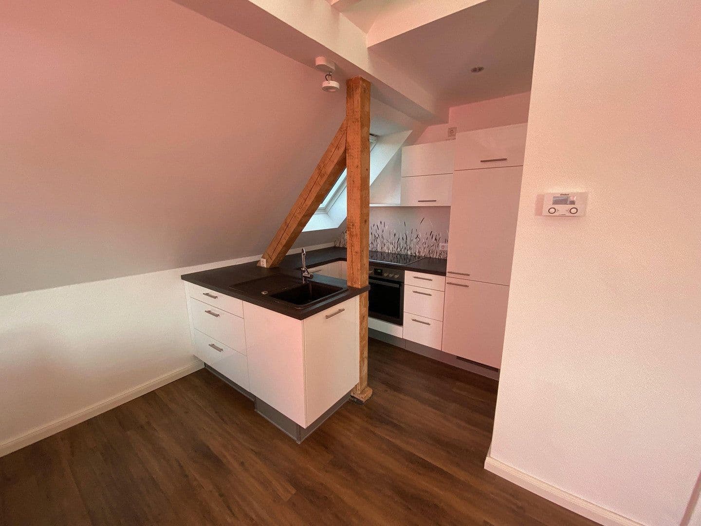 Pronájem bytu 4+1 85 m², Hedwigstraße 7, Braunschweig, Dolní Sasko Pronájem bytu 4+1 85 m², Hedwigstraße 7, Braunschweig, Dolní Sasko
