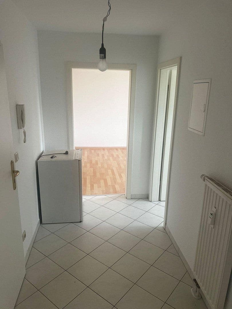 Pronájem bytu 2+1 35 m², Crimmitschauerstr. 17, Cvikov, Sasko Pronájem bytu 2+1 35 m², Crimmitschauerstr. 17, Cvikov, Sasko