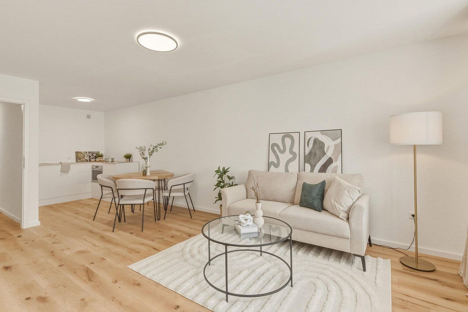 Prodej bytu 2+1 59 m², Rangenbergerstr 20, Reutlingen, Bádensko-Württembersko Prodej bytu 2+1 59 m², Rangenbergerstr 20, Reutlingen, Bádensko-Württembersko