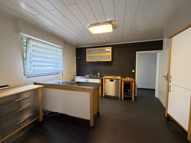 Pronájem bytu 5+1 110 m², Pfeilstraße 33, Mönchengladbach, Severní Porýní-Vestfálsko Pronájem bytu 5+1 110 m², Pfeilstraße 33, Mönchengladbach, Severní Porýní-Vestfálsko