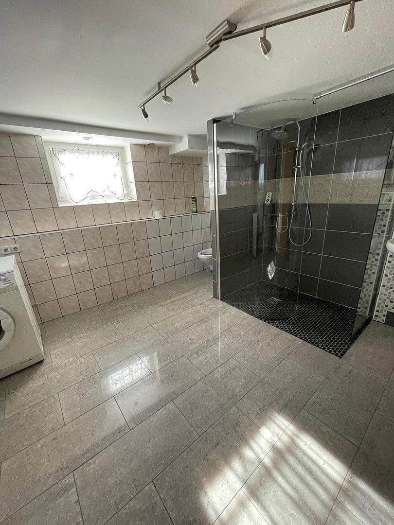 Pronájem bytu 4+1 111 m², Rudower Str. 178A, Berlin, Berlín Pronájem bytu 4+1 111 m², Rudower Str. 178A, Berlin, Berlín