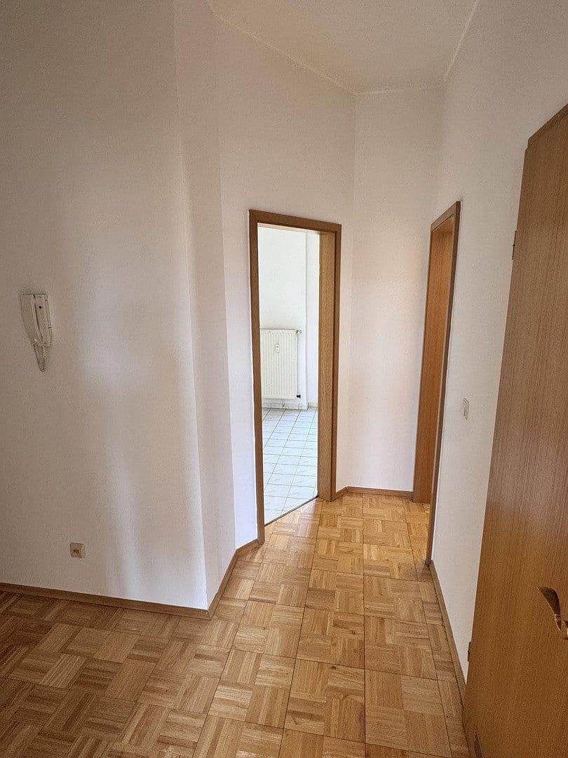Pronájem bytu 2+1 45 m², Philippstr. 57, Meerane, Sasko Pronájem bytu 2+1 45 m², Philippstr. 57, Meerane, Sasko
