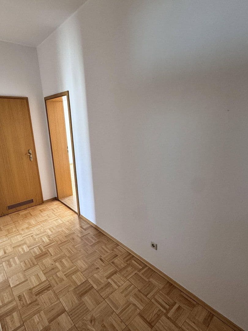 Pronájem bytu 2+1 45 m², Philippstr. 57, Meerane, Sasko Pronájem bytu 2+1 45 m², Philippstr. 57, Meerane, Sasko