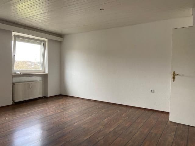 Pronájem bytu 3+1 70 m², Usinger Str. 94, Ober-Mörlen, Hessen Pronájem bytu 3+1 70 m², Usinger Str. 94, Ober-Mörlen, Hessen