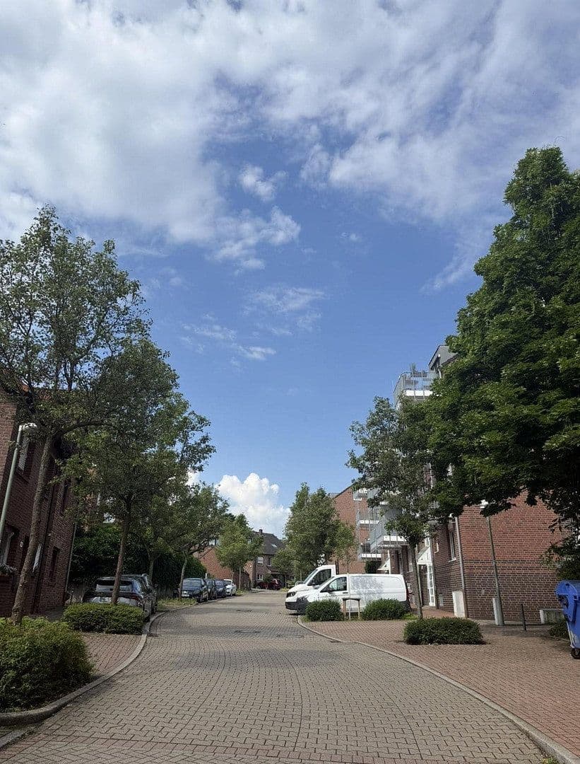 Pronájem bytu 3+1 81 m², Am Jröne Meerke 28, Neuss, Severní Porýní-Vestfálsko Pronájem bytu 3+1 81 m², Am Jröne Meerke 28, Neuss, Severní Porýní-Vestfálsko