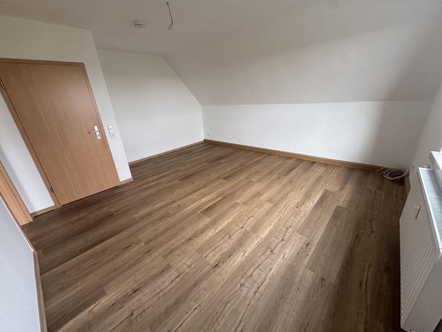 Pronájem bytu 3+kk 64 m², Langenbernsdorf, Sasko Pronájem bytu 3+kk 64 m², Langenbernsdorf, Sasko