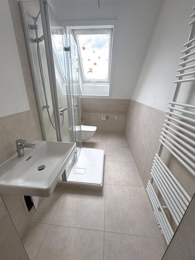Pronájem bytu 3+kk 64 m², Langenbernsdorf, Sasko Pronájem bytu 3+kk 64 m², Langenbernsdorf, Sasko