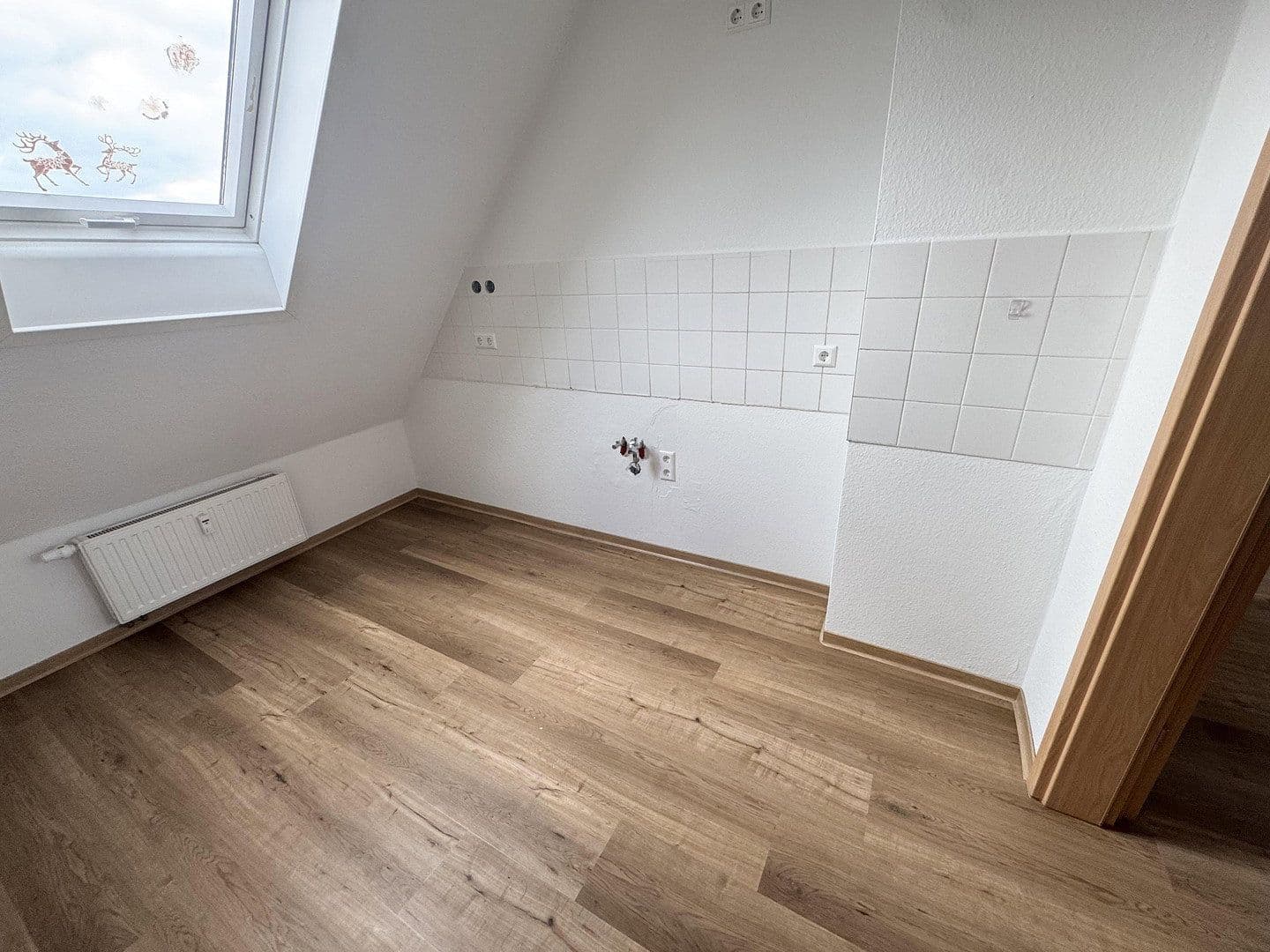 Pronájem bytu 3+kk 64 m², Langenbernsdorf, Sasko Pronájem bytu 3+kk 64 m², Langenbernsdorf, Sasko