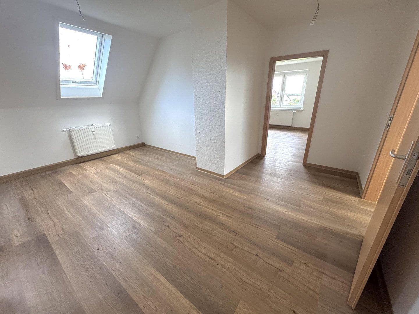 Pronájem bytu 3+kk 64 m², Langenbernsdorf, Sasko Pronájem bytu 3+kk 64 m², Langenbernsdorf, Sasko
