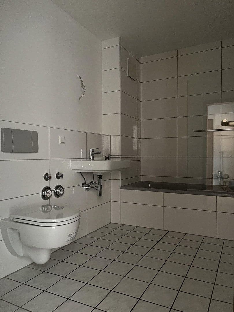 Pronájem bytu 2+1 61 m², Kraichtal, Bádensko-Württembersko Pronájem bytu 2+1 61 m², Kraichtal, Bádensko-Württembersko