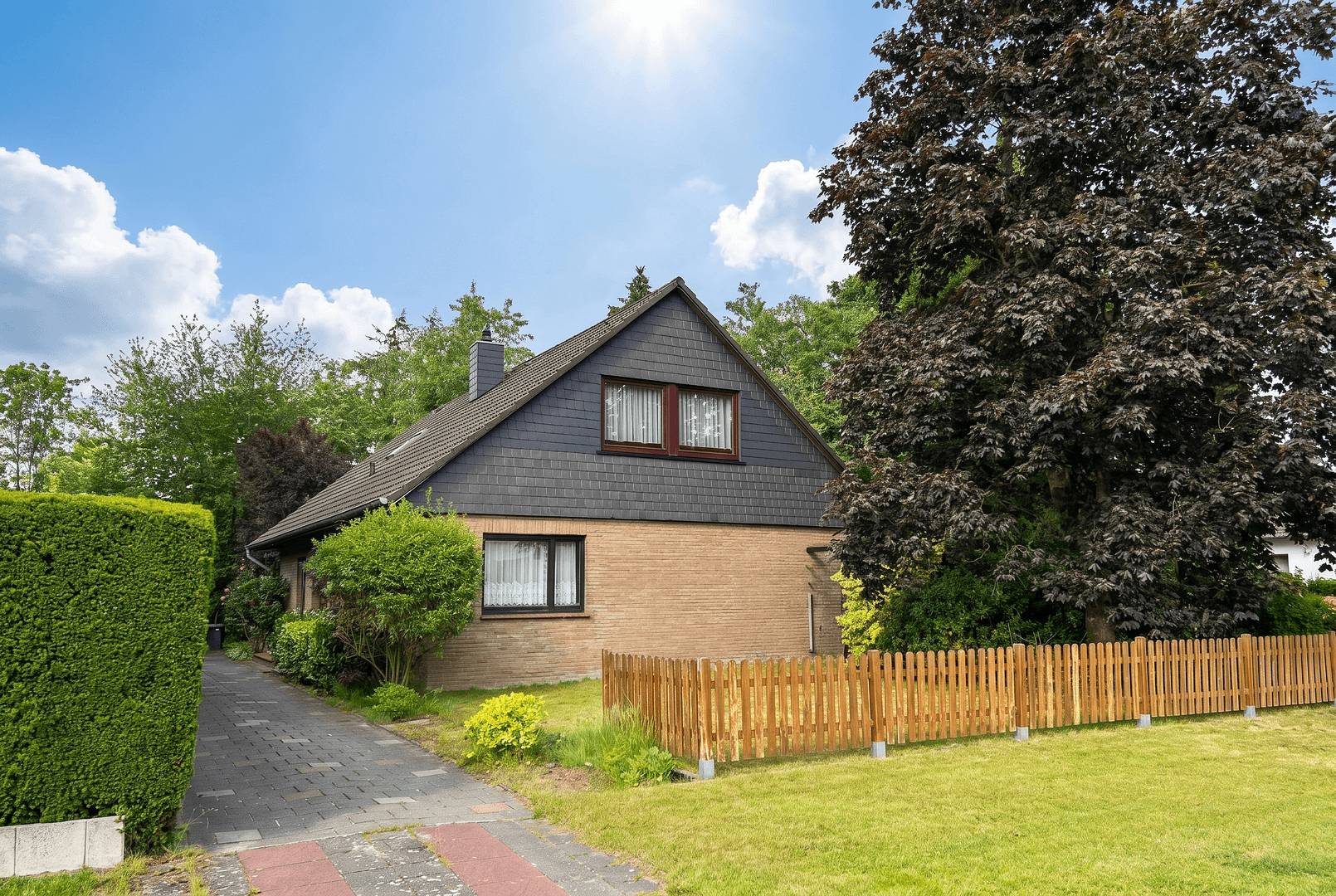 Prodej domu 168 m², pozemek 486 m², Oldenburg, Dolní Sasko Prodej domu 168 m², pozemek 486 m², Oldenburg, Dolní Sasko