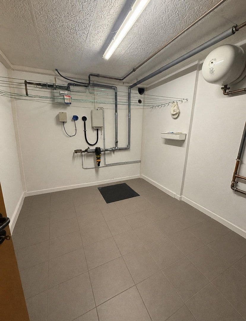 Prodej domu 210 m², pozemek 400 m², Kelkheim (Taunus), Hessen Prodej domu 210 m², pozemek 400 m², Kelkheim (Taunus), Hessen