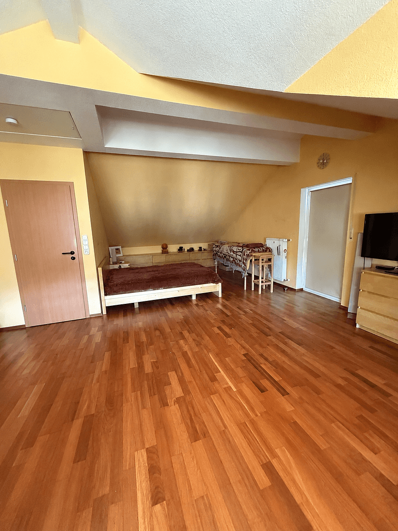 Prodej domu 210 m², pozemek 400 m², Kelkheim (Taunus), Hessen Prodej domu 210 m², pozemek 400 m², Kelkheim (Taunus), Hessen