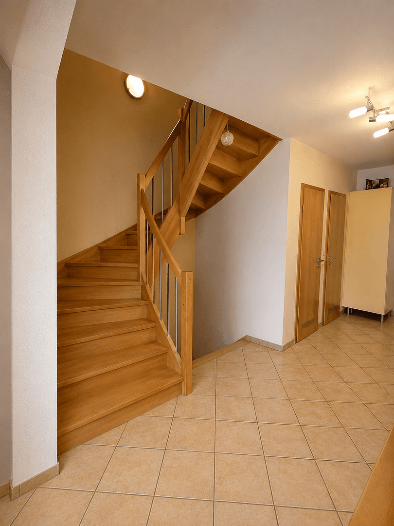 Prodej domu 210 m², pozemek 400 m², Kelkheim (Taunus), Hessen Prodej domu 210 m², pozemek 400 m², Kelkheim (Taunus), Hessen