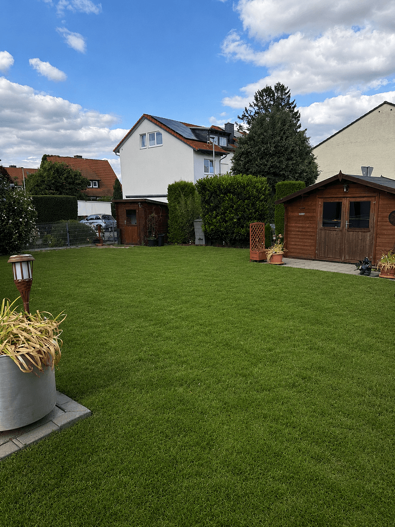 Prodej domu 210 m², pozemek 400 m², Kelkheim (Taunus), Hessen Prodej domu 210 m², pozemek 400 m², Kelkheim (Taunus), Hessen