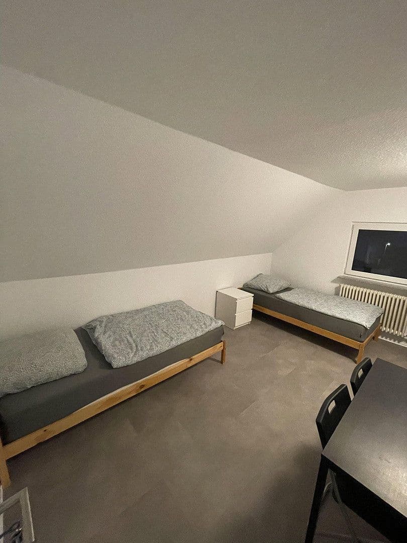 Prodej domu 178 m², pozemek 390 m², Tulpenstraße 13, Eggenstein-Leopoldshafen, Bádensko-Württembersko Prodej domu 178 m², pozemek 390 m², Tulpenstraße 13, Eggenstein-Leopoldshafen, Bádensko-Württembersko