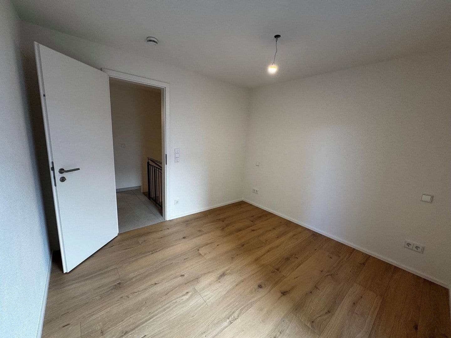 Pronájem bytu 2+1 51 m², Niederscheyrer Str. 86, Pfaffenhofen a.d. Ilm, Bavorsko Pronájem bytu 2+1 51 m², Niederscheyrer Str. 86, Pfaffenhofen a.d. Ilm, Bavorsko