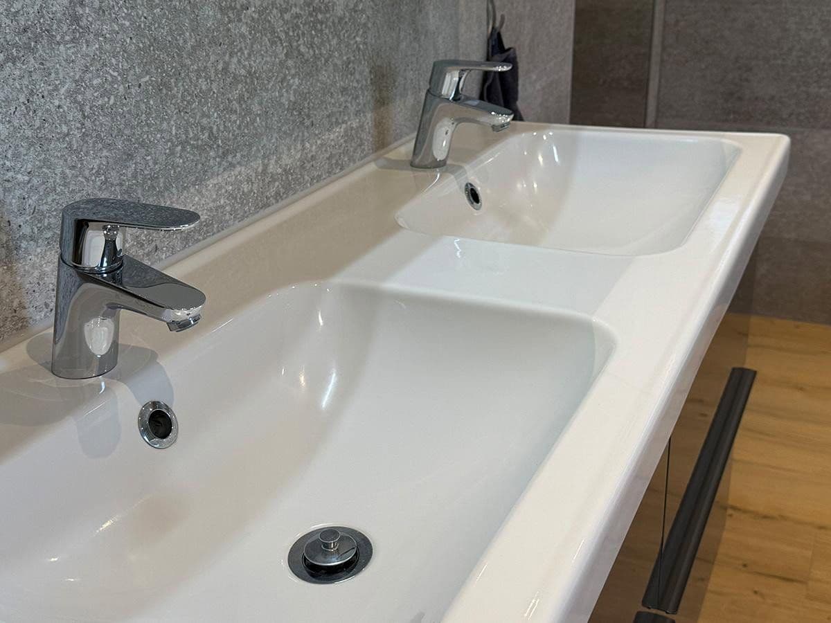 Prodej domu 191 m², pozemek 808 m², Bad Krozingen, Bádensko-Württembersko Prodej domu 191 m², pozemek 808 m², Bad Krozingen, Bádensko-Württembersko