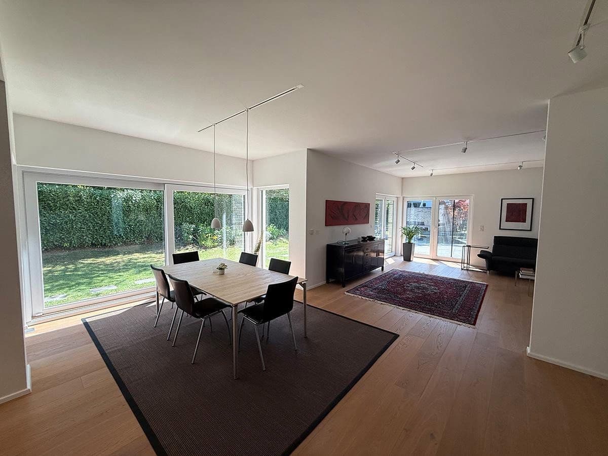 Prodej domu 191 m², pozemek 808 m², Bad Krozingen, Bádensko-Württembersko Prodej domu 191 m², pozemek 808 m², Bad Krozingen, Bádensko-Württembersko
