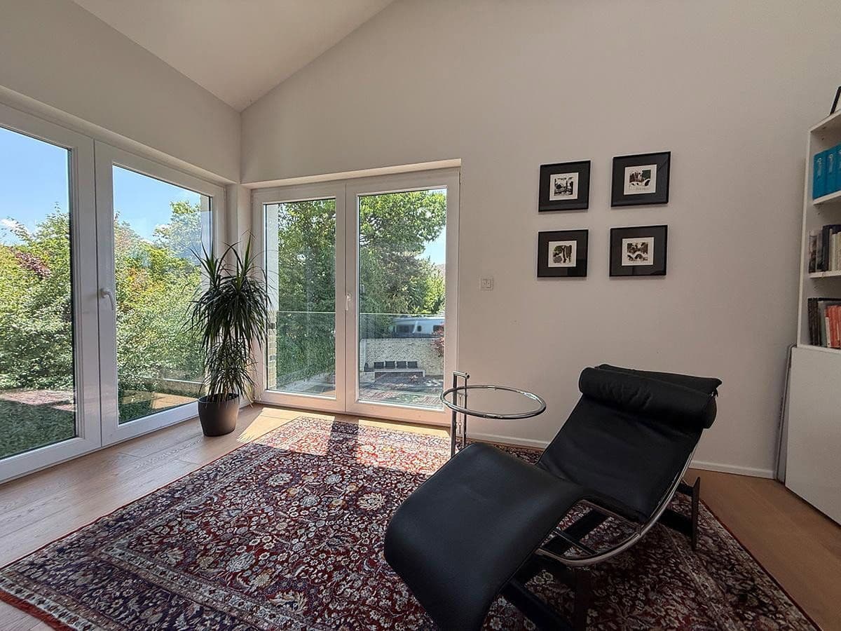 Prodej domu 191 m², pozemek 808 m², Bad Krozingen, Bádensko-Württembersko Prodej domu 191 m², pozemek 808 m², Bad Krozingen, Bádensko-Württembersko