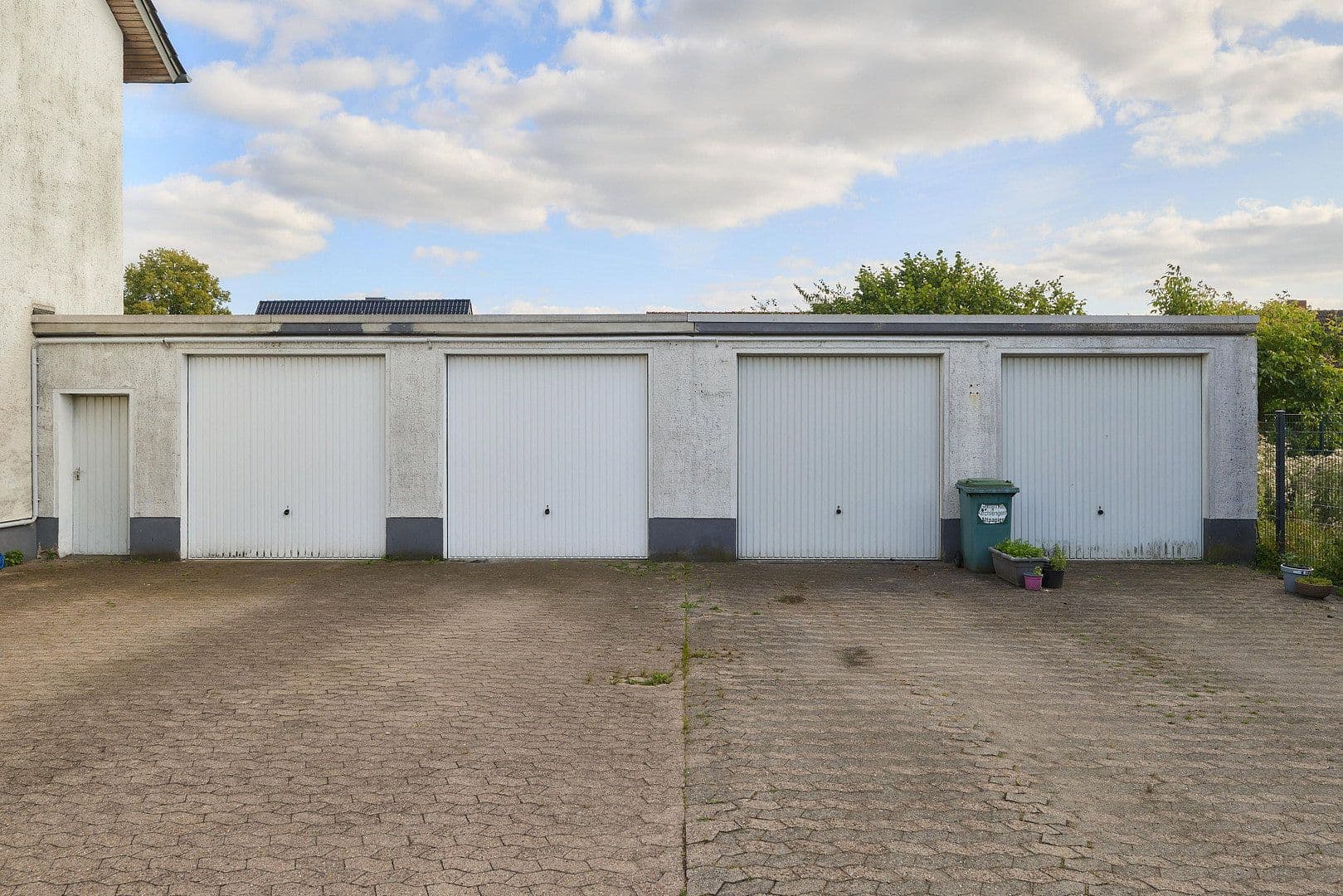 Prodej domu 488 m², pozemek 754 m², Kirchlengern, Severní Porýní-Vestfálsko Prodej domu 488 m², pozemek 754 m², Kirchlengern, Severní Porýní-Vestfálsko
