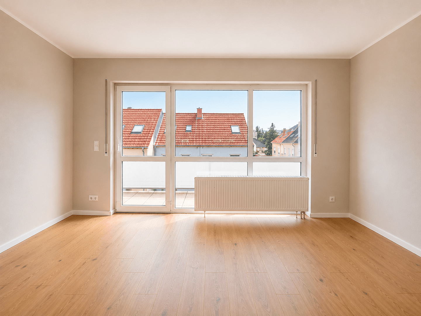 Pronájem bytu 4+1 90 m², An der Post 12, Weinböhla, Sasko Pronájem bytu 4+1 90 m², An der Post 12, Weinböhla, Sasko