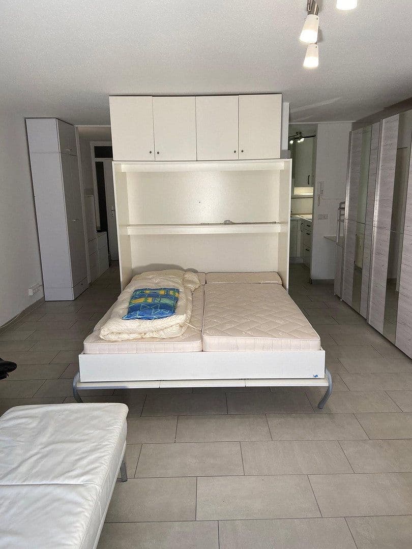 Pronájem bytu 1+1 51 m², Hindenburgstraße 41, Bad Liebenzell, Bádensko-Württembersko Pronájem bytu 1+1 51 m², Hindenburgstraße 41, Bad Liebenzell, Bádensko-Württembersko