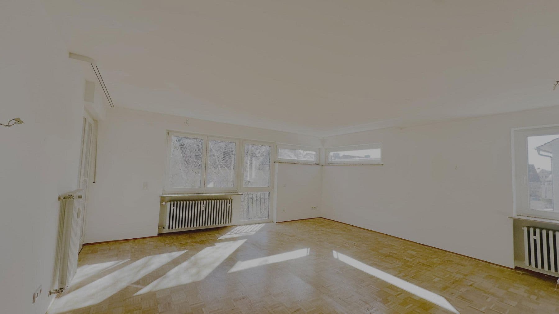 Pronájem bytu 4+1 112 m², Gerbrunn, Bavorsko Pronájem bytu 4+1 112 m², Gerbrunn, Bavorsko