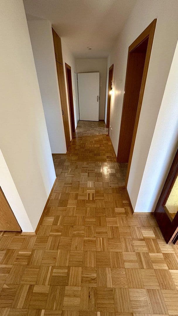 Pronájem bytu 4+1 112 m², Gerbrunn, Bavorsko Pronájem bytu 4+1 112 m², Gerbrunn, Bavorsko