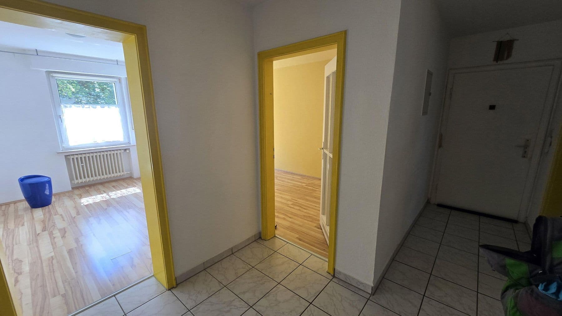 Pronájem bytu 3+1 80 m², Bonn, Severní Porýní-Vestfálsko Pronájem bytu 3+1 80 m², Bonn, Severní Porýní-Vestfálsko