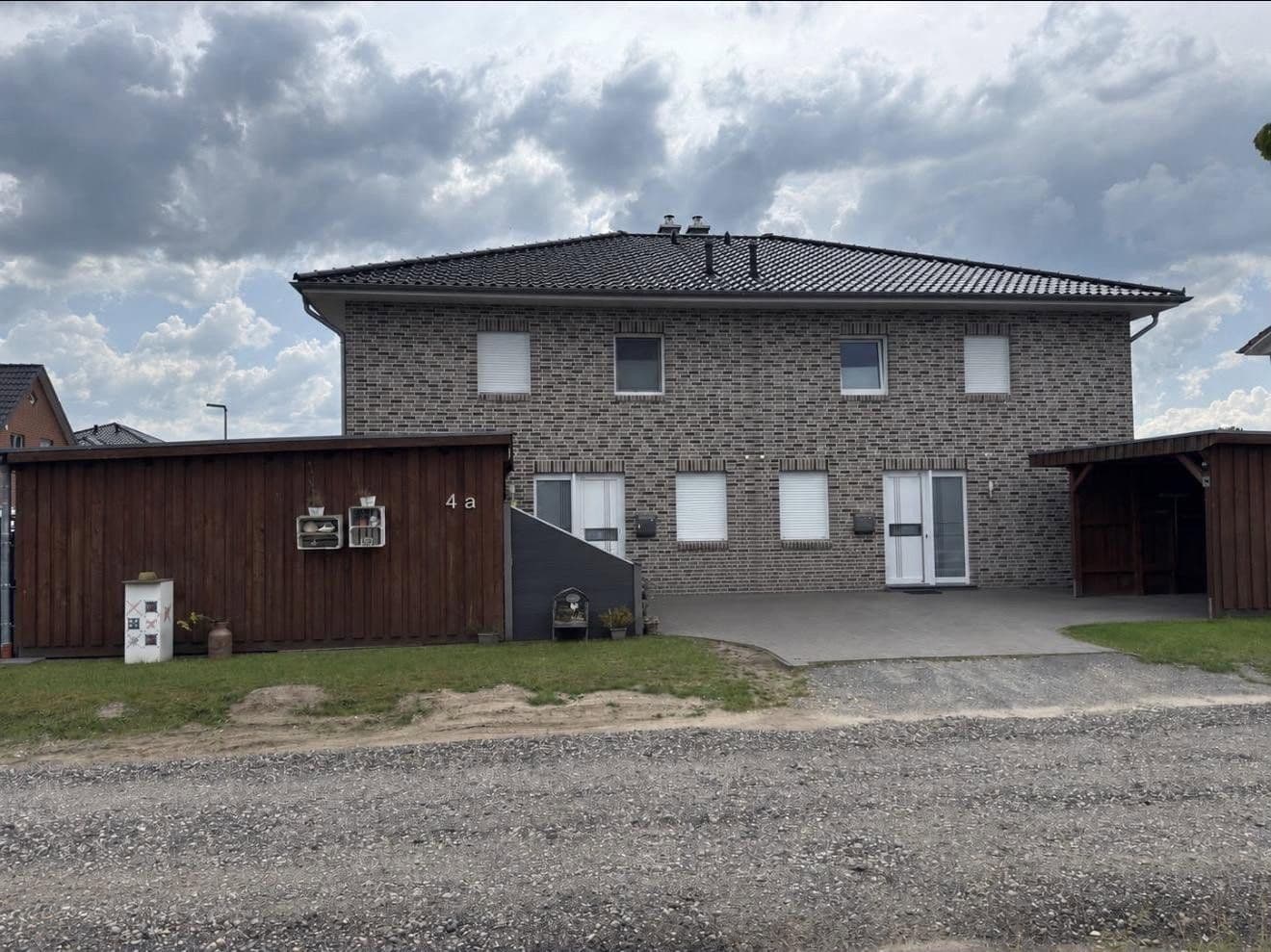 Pronájem domu 140 m², pozemek 750 m², Rotenburg, Dolní Sasko Pronájem domu 140 m², pozemek 750 m², Rotenburg, Dolní Sasko
