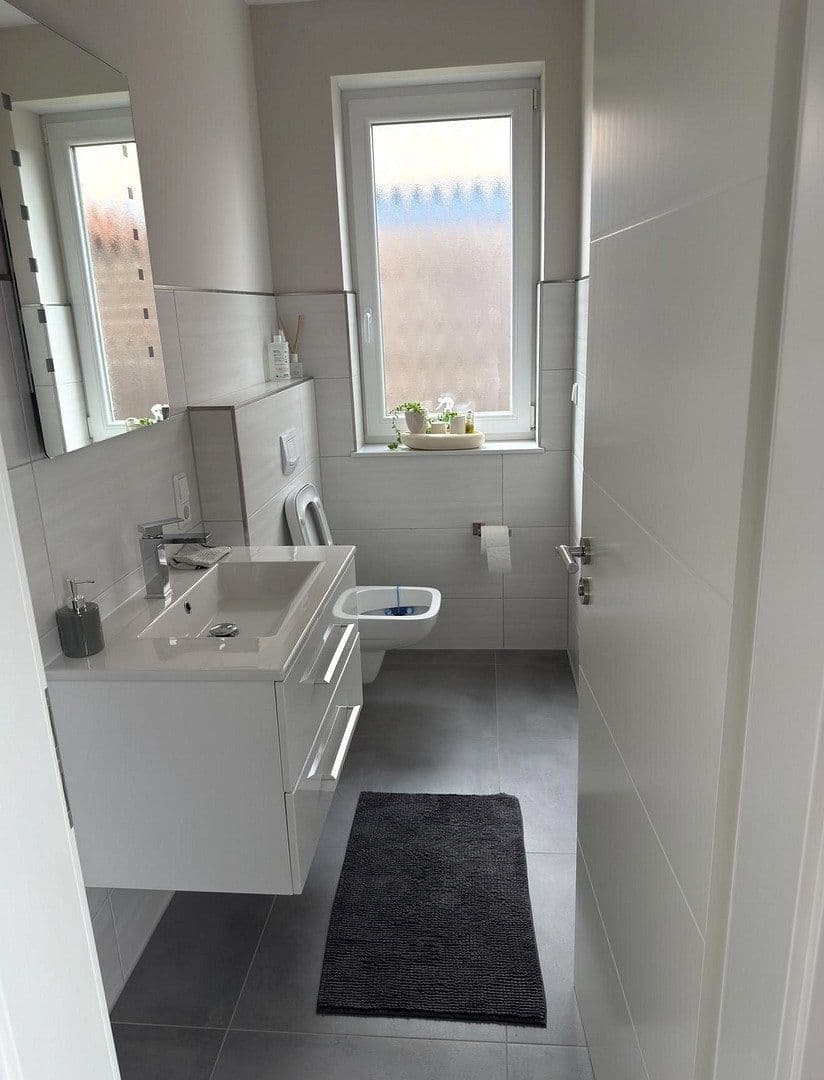 Pronájem domu 140 m², pozemek 750 m², Rotenburg, Dolní Sasko Pronájem domu 140 m², pozemek 750 m², Rotenburg, Dolní Sasko