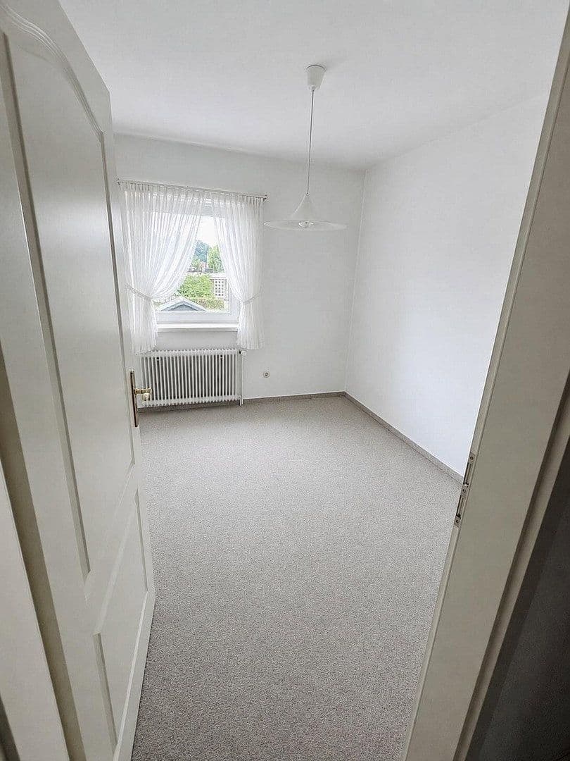Prodej domu 92 m², pozemek 219 m², Lübeck, Šlesvicko-Holštýnsko Prodej domu 92 m², pozemek 219 m², Lübeck, Šlesvicko-Holštýnsko