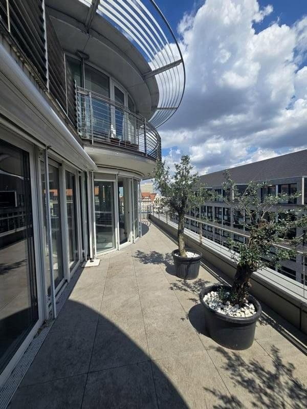 Pronájem bytu 3+1 118 m², Petersstrasse 12, Leipzig, Sasko Pronájem bytu 3+1 118 m², Petersstrasse 12, Leipzig, Sasko