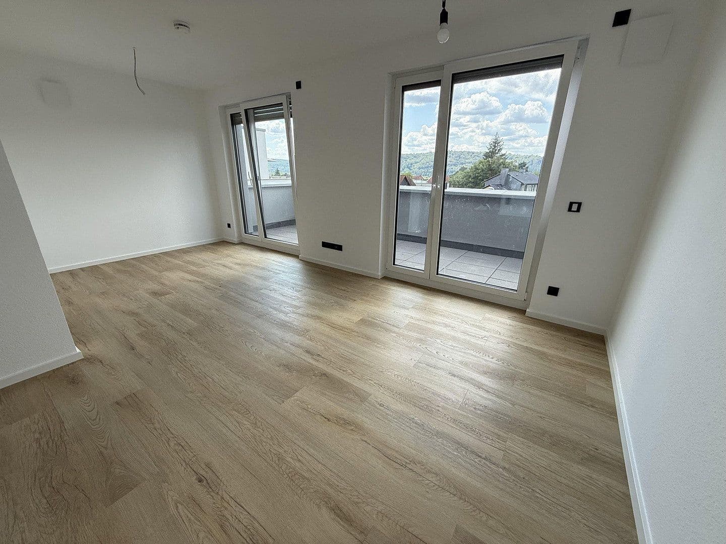 Pronájem bytu 1+1 35 m², Cappeler Str. 34, Marburg, Hessen Pronájem bytu 1+1 35 m², Cappeler Str. 34, Marburg, Hessen